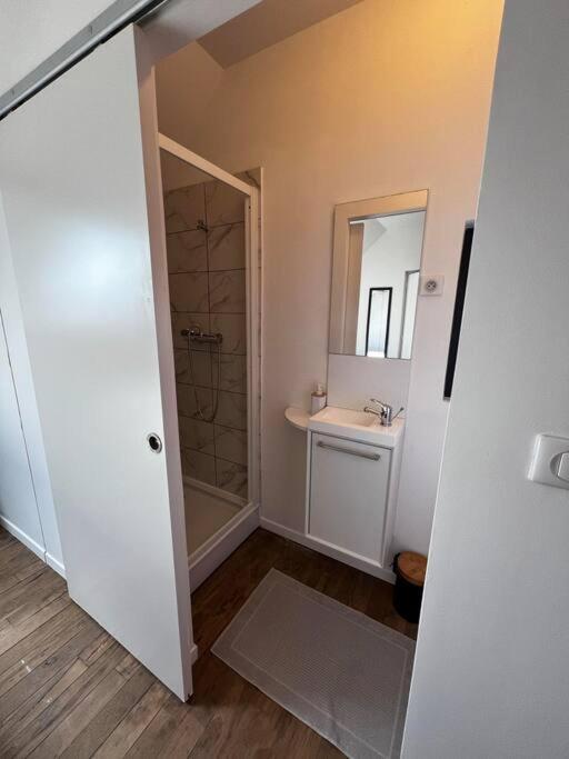 La Maison Des Voyageurs Avec Grand Parking Prive -Calme Et Serenite Chevincourt Eksteriør billede